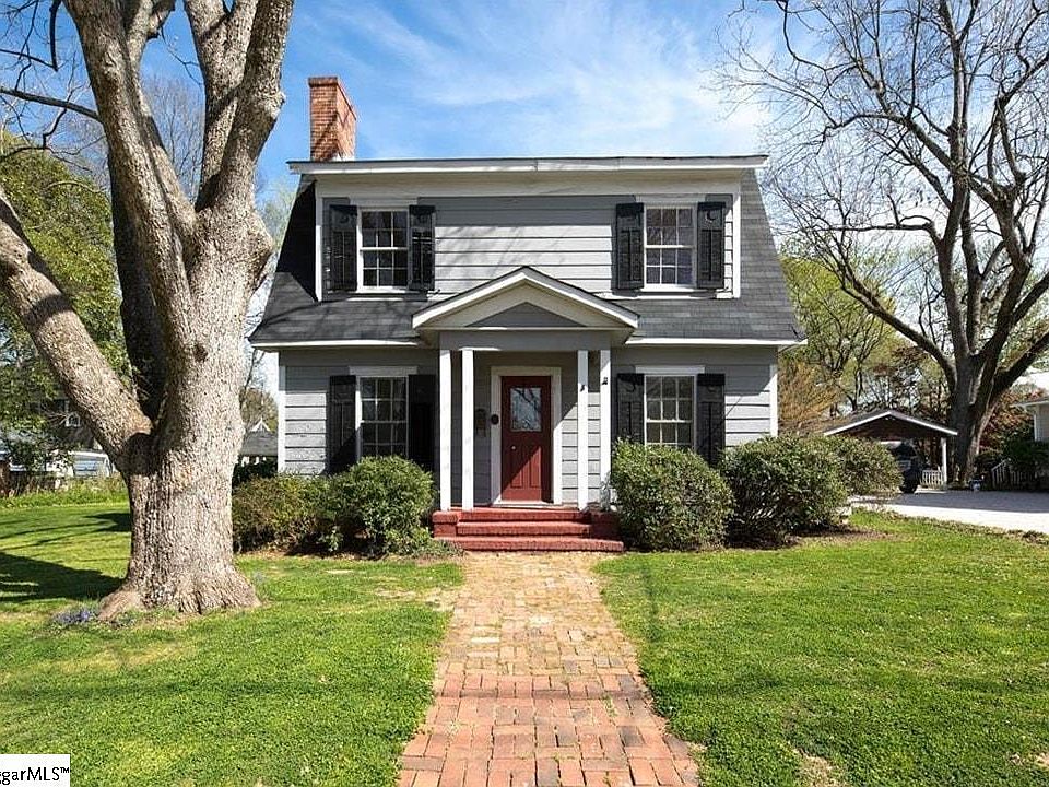 1st image of 3 College St