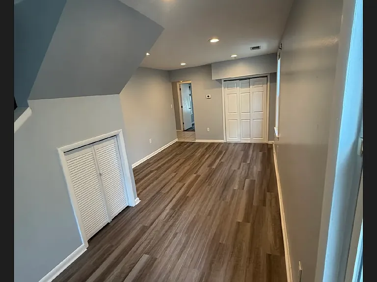 921 McLaughlin Run Rd #2 — Photo 2