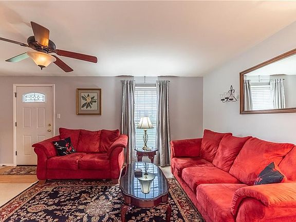 5th image of 1426 Old Town Ct