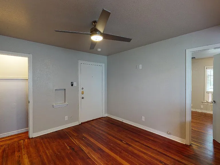 4515 Junius St — Photo 28