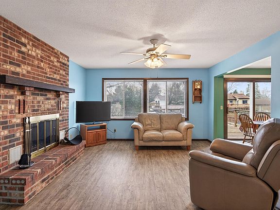 5th image of 3326 116th Ln NW