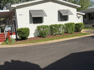 445 Lucille Ave, Elgin, IL 60120