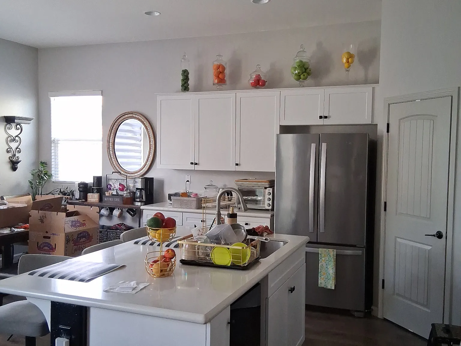 3 bed, 1893 sqft, $4,000 — Photo 2