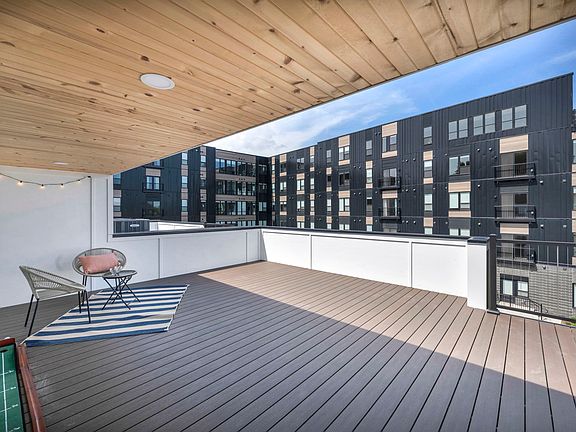4th image of 1831 Brevier Ave #4