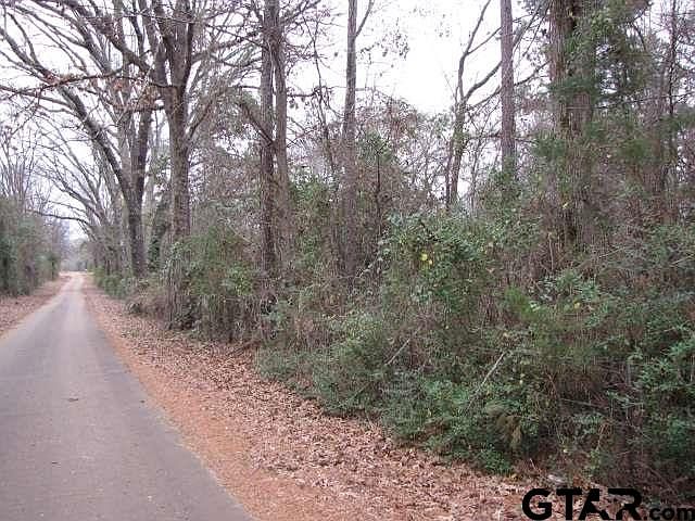 1st image of 000TR 3rd St #3520