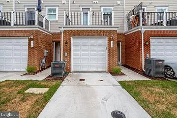 612 Totten Pl NE — Photo 28