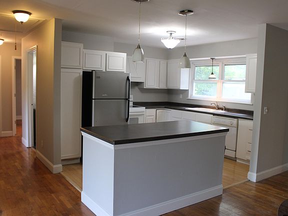 5th image of 1035 Windihill Cir