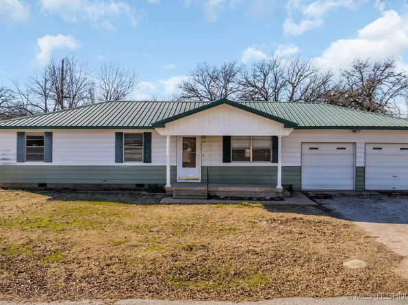145 Mockingbird Ln, Healdton, OK 73438