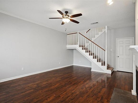 4th image of 1602 Audubon Trce Unit 1602