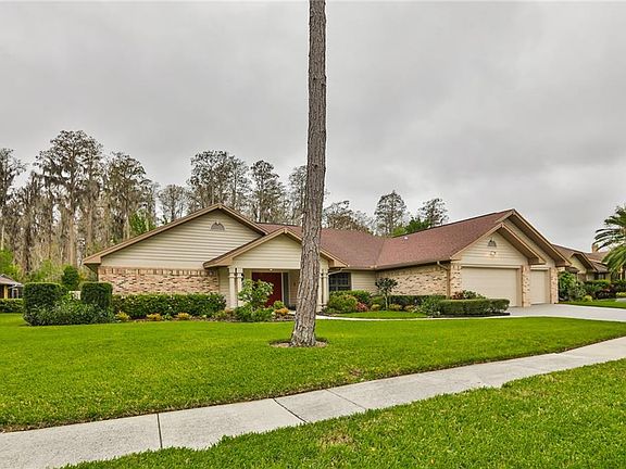 3rd image of 3330 Westmoreland Dr