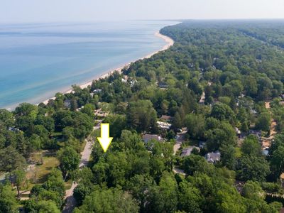 15853 Lakeshore Rd, Union Pier, MI, 49129