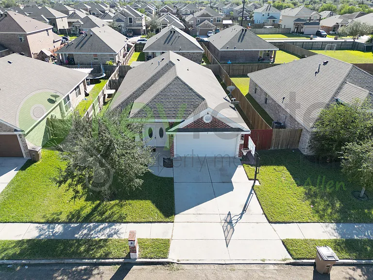1908 Butkus Dr — Photo 32
