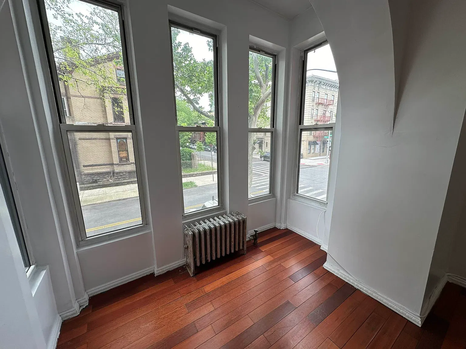 808 Quincy Street — Photo 3
