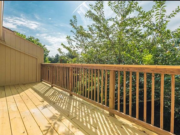 5th image of 8600 Olde Colony Trl APT 119