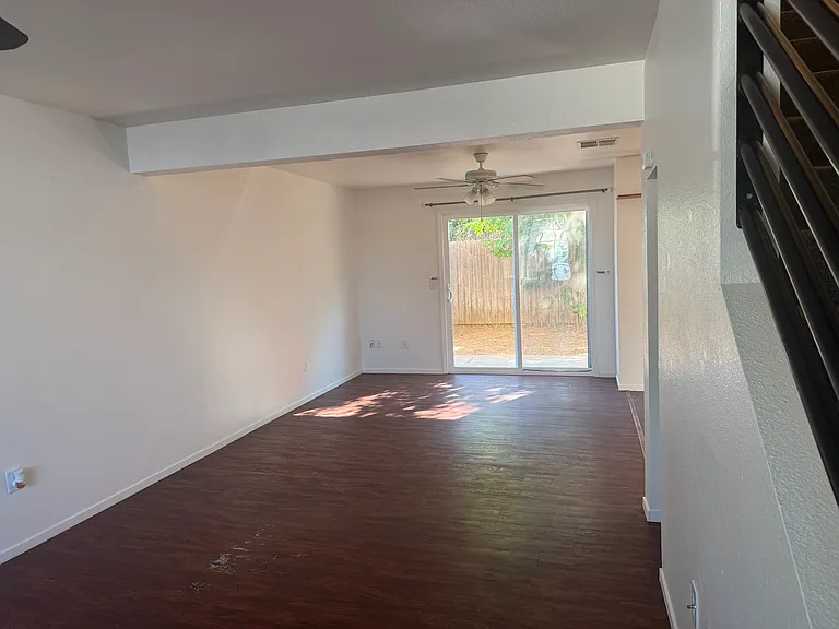 501B San Benito Ave #B — Photo 7