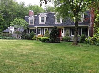 96 Centre St, Dover, MA 02030