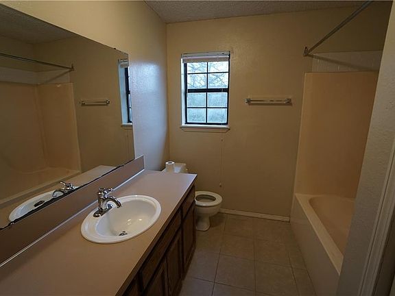 2nd image of 1914 N 30th St
