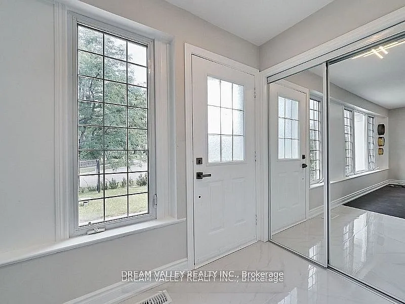 3 bed, $3,100 — Photo 3