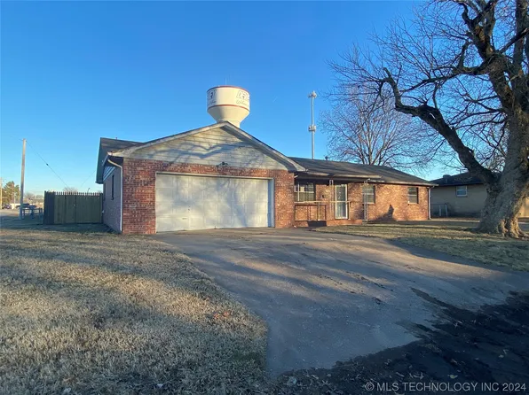 824 N Ponca Ave, Dewey, OK 74029