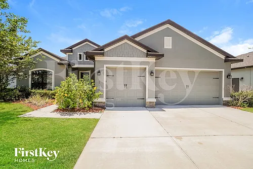 12414 Drakefield Dr Photo 1