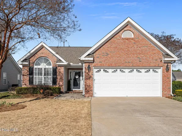 1800 Stone Wood Drive, Winterville, NC 28590