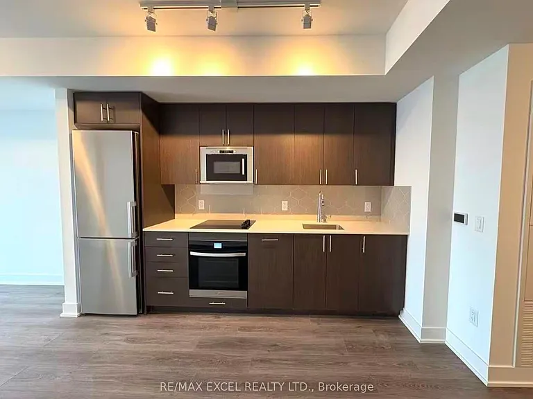 2545 Simcoe St E #1720 — Photo 7