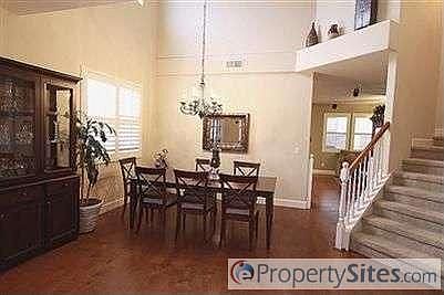 3rd image of 2852 Monte Vista St