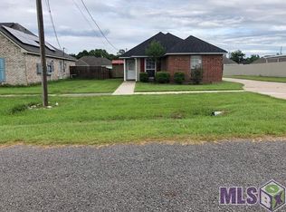 1126 S Lexington Ave, Gonzales, LA 70737