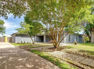6325 Wallingford Dr, Fort Worth, TX 76133