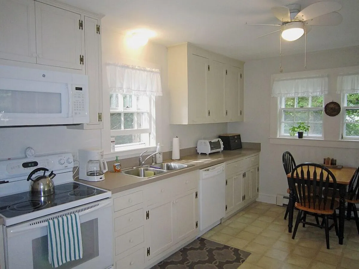 33 Brier Ln — Photo 4