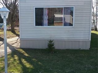 366 Grandview Dr, Arcade, NY 14009