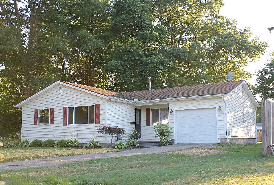 1st image of 507 Tanglewood Dr N