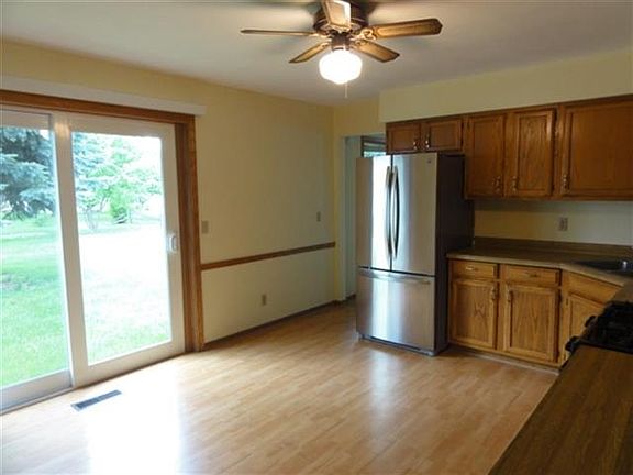 2nd image of 3305 Palmer Dr
