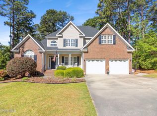 420 Elk Rd, Southern Pines, NC 28387