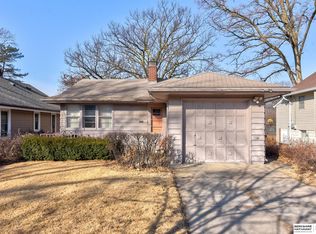 2020 N 61st St, Omaha, NE 68104