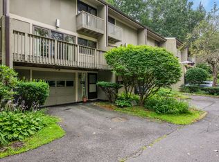 48 Clubhouse Dr UNIT 48, Woodbury, CT