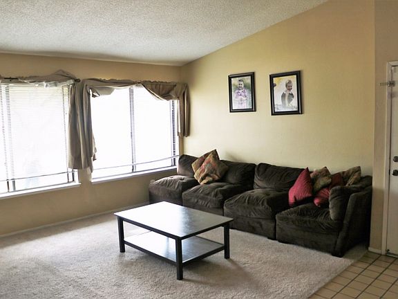 3rd image of 4920 Buffwood Way