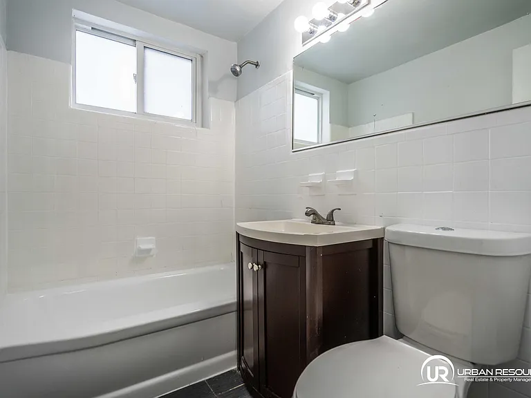 7311 Byron Ave #3 — Photo 14