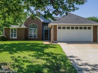 211 Settlers Trl, Warner Robins, GA 31088
