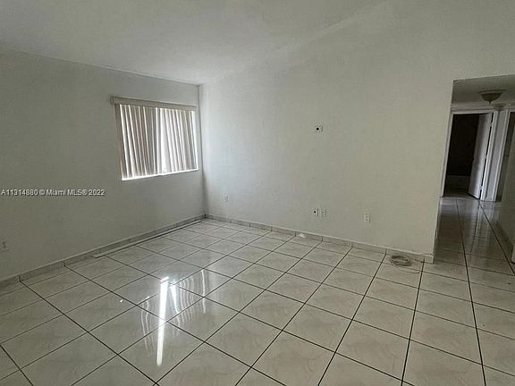 4th image of 17346 NW 74th Ave APT 201