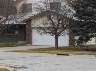 1617 Countryside Ln, Alliance, NE 69301