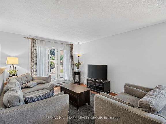 3rd image of 430 Dalrymple Dr