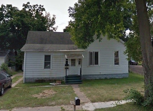 1st image of 209 Maple Street #1-2