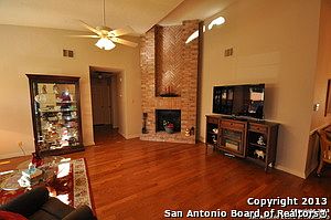 Family Room/ Living Room
