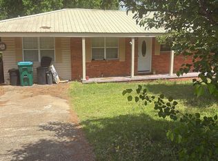 4238 King Rd, Meridian, MS 39305