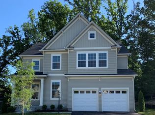 3578 Clinton Ross Ct, Triangle, VA 22172