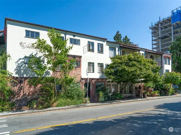 1106 NE 42nd Street #20, Seattle, WA 98105