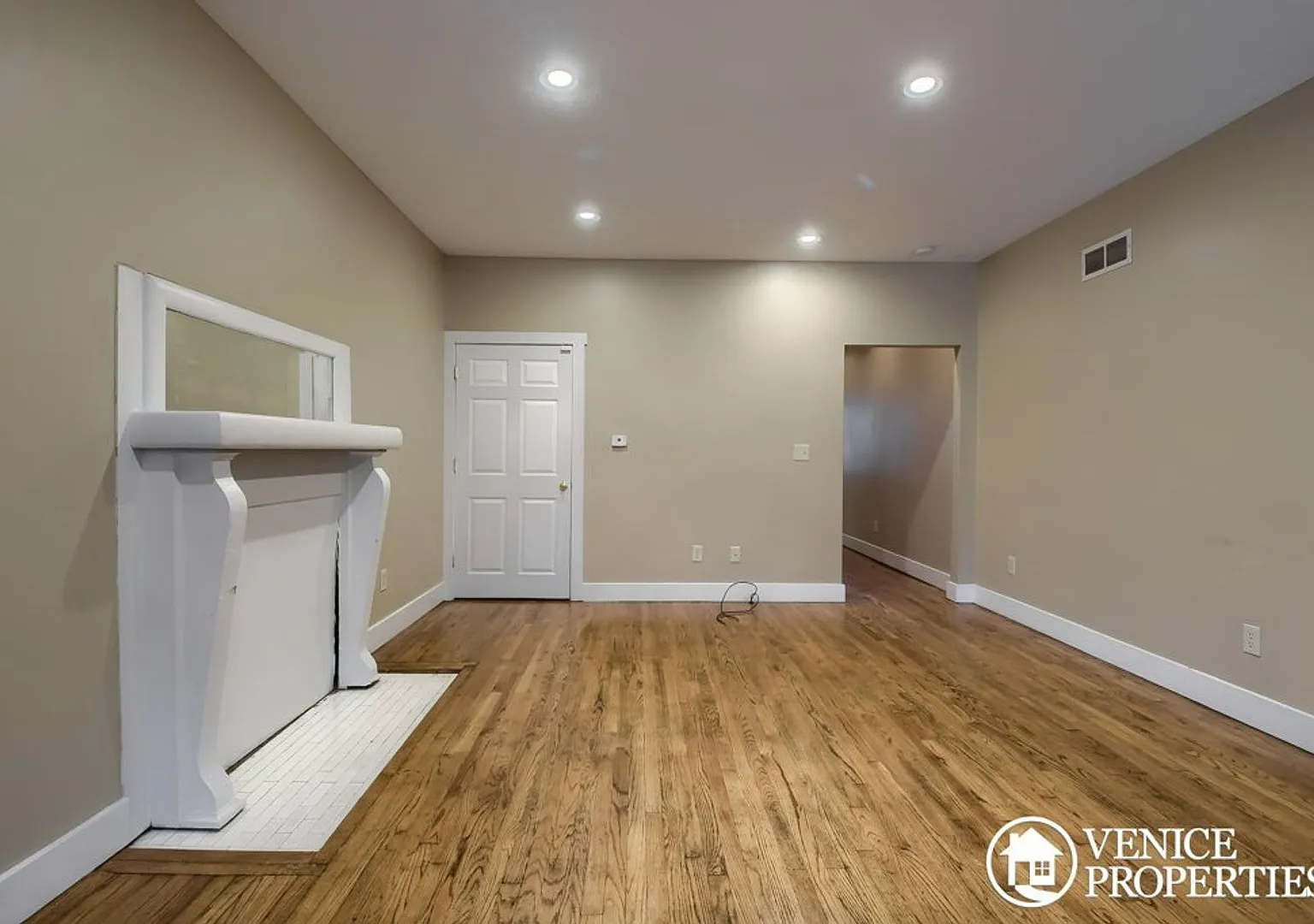 4 Bedroom on OSU Campus — Photo 4