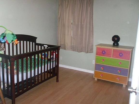 Bedroom #3 (10x10)