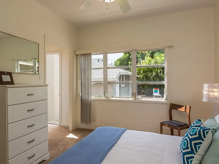 1018 Kealaolu Ave — Photo 18